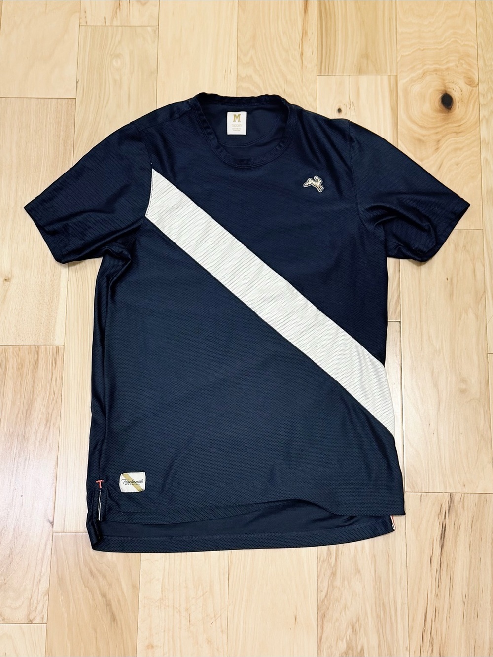 Tracksmith Women’s Van Cortlandt Mesh Athletic Tee Shirt